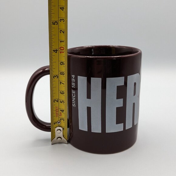 Hershey's Mug: Vintage Charm, Imperfect Handle - Picture 10 of 11
